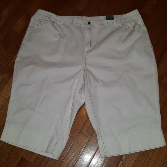 Venezia Pants - Venezia Bermudas shorts